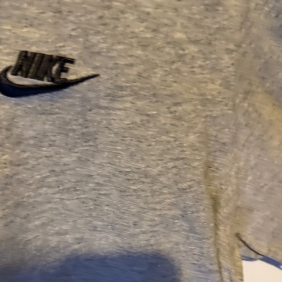 Nike Men's Heather Gray Short Sleeve Tee - Picture 3 of 5
